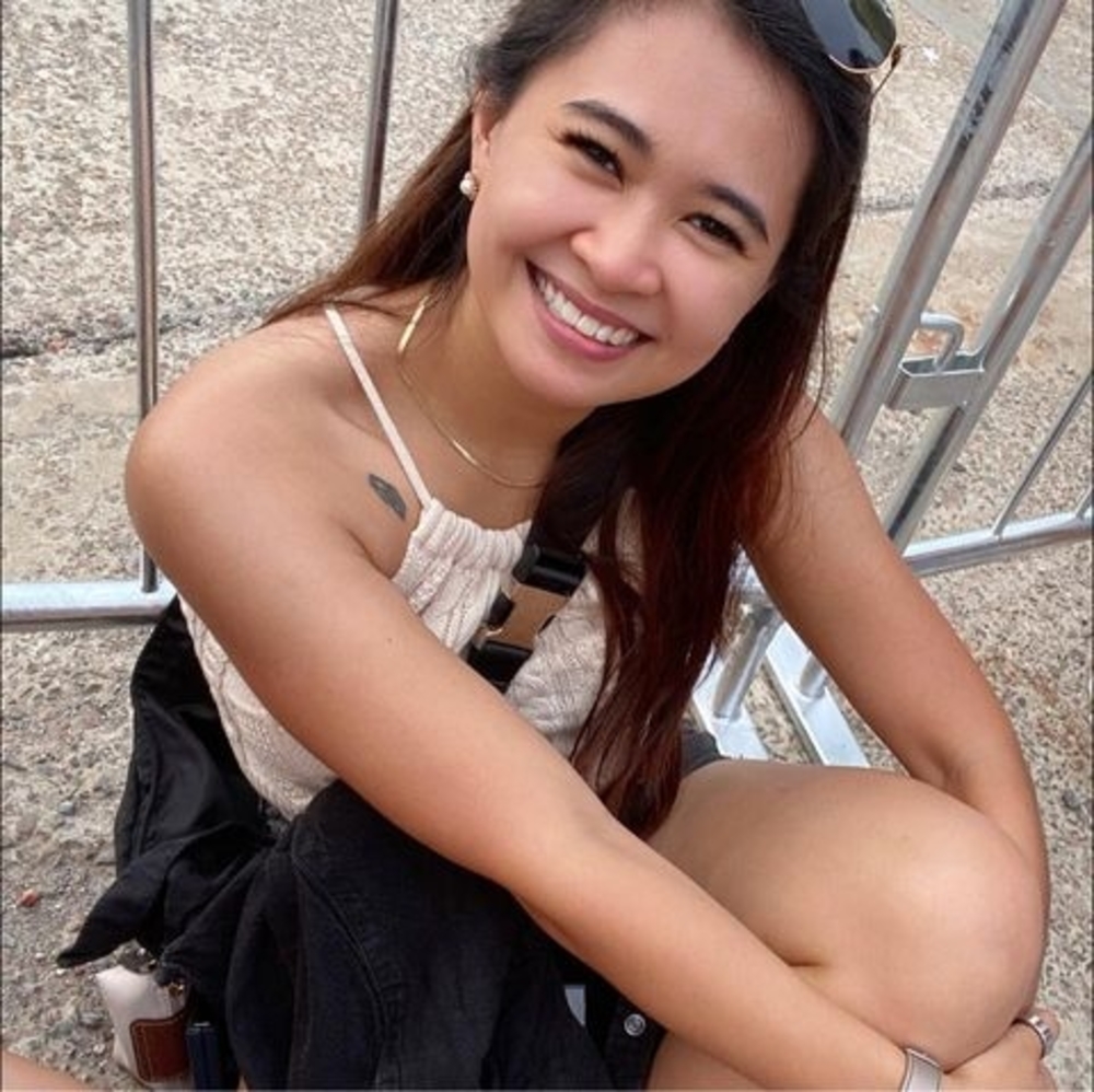 Meet your Posher, Monica